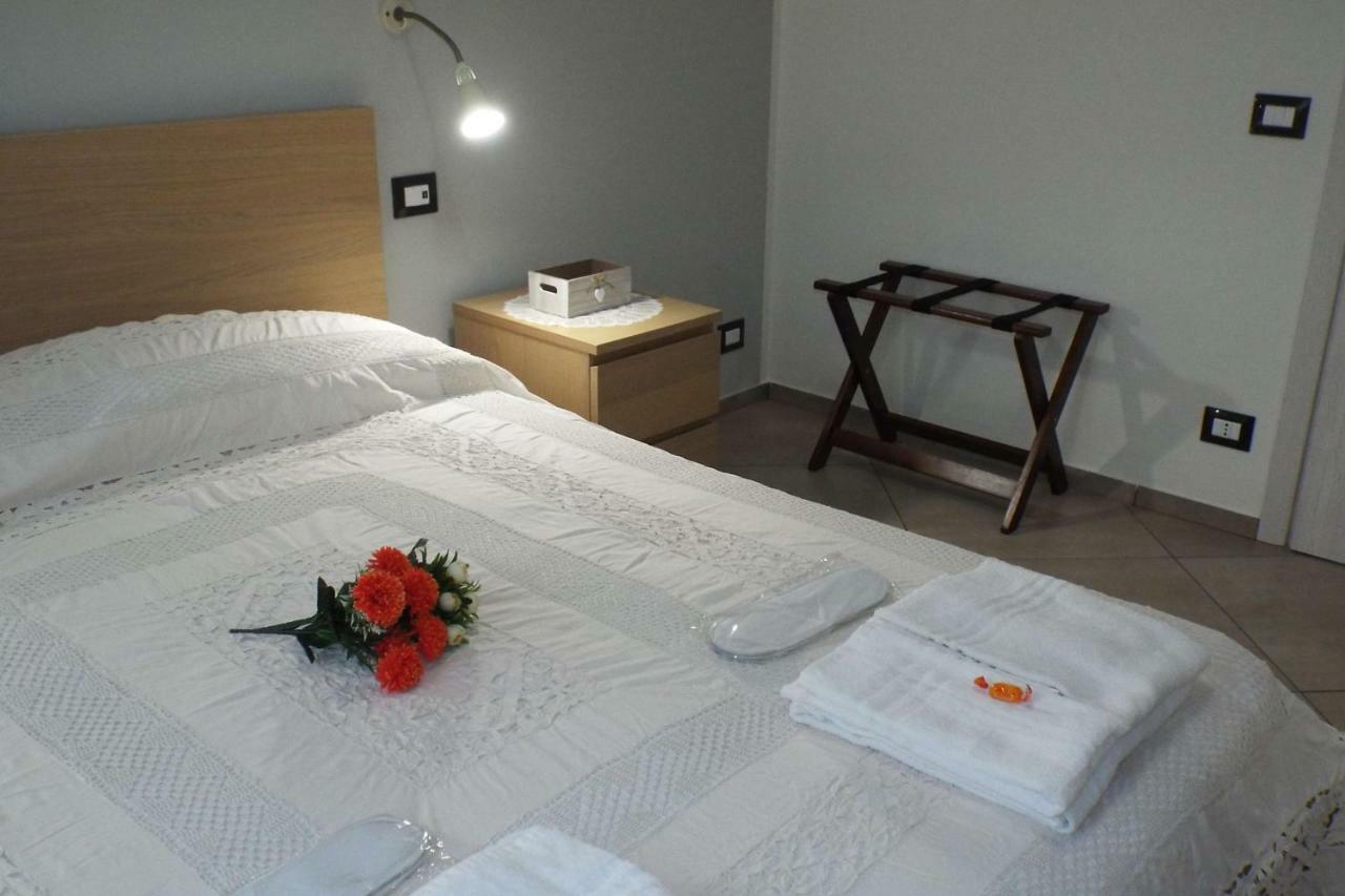 Cefalu Studio Room And Apartments Exterior photo