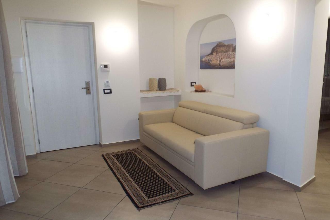 Cefalu Studio Room And Apartments Exterior photo