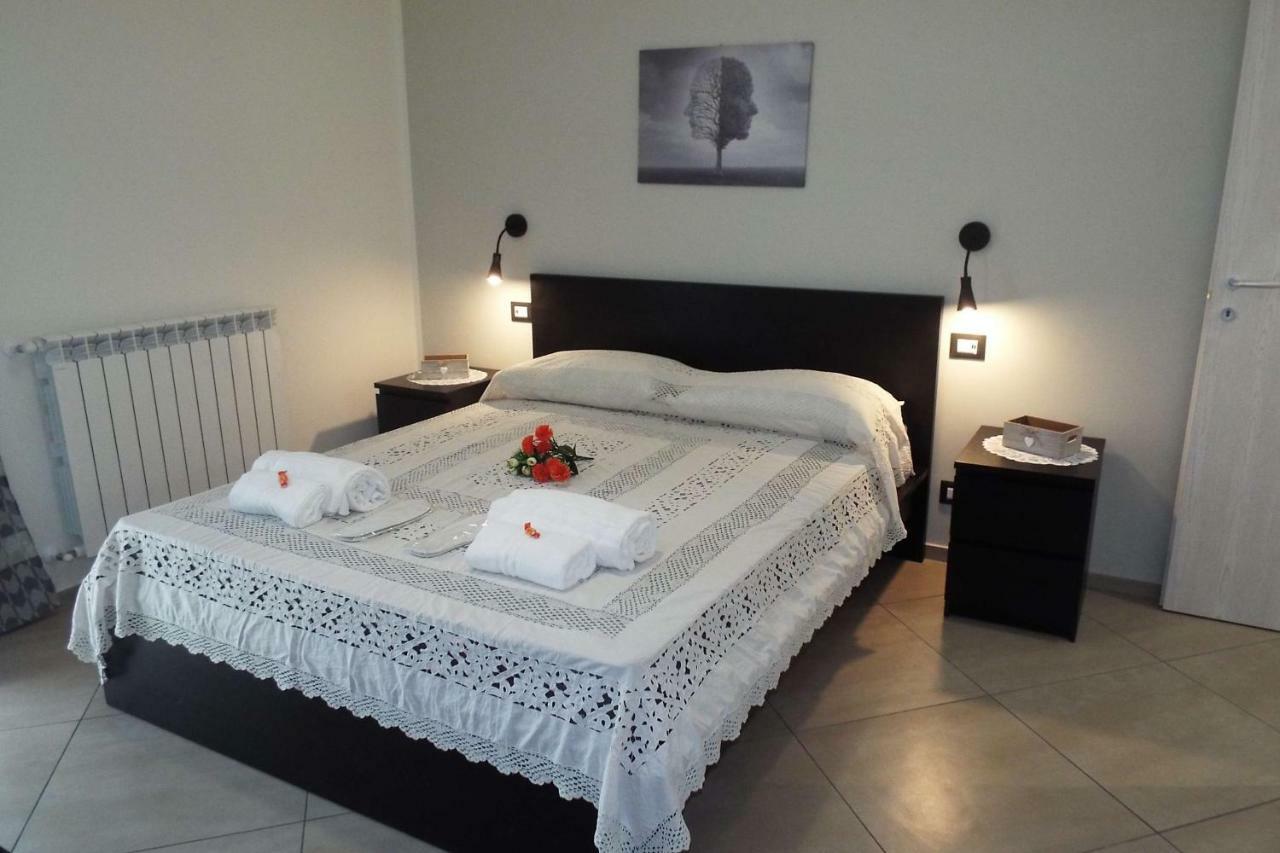 Cefalu Studio Room And Apartments Exterior photo
