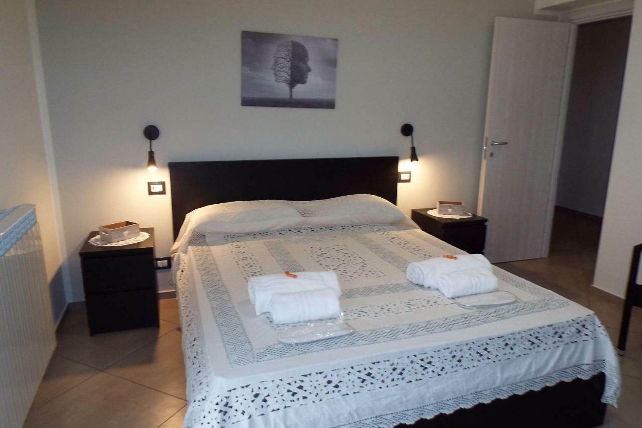 Cefalu Studio Room And Apartments Exterior photo